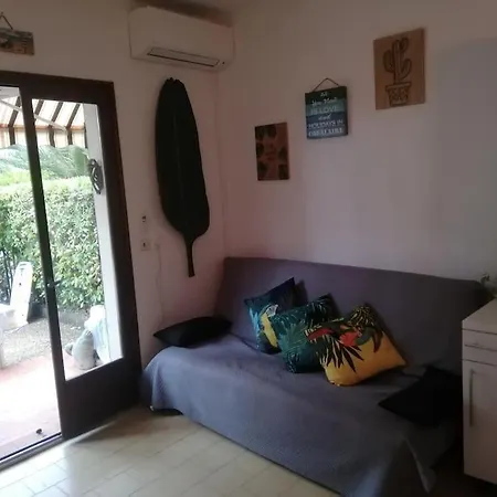 Location Dans Calme, Proche Cavalaire-sur-Mer